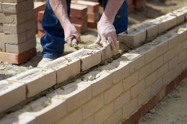 Best Concrete Flooring Contractor  in Madelia, MN
